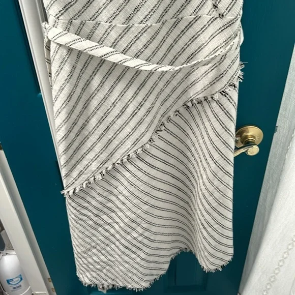 😻 DKNY asymmetric dress size 8 - Picture 3 of 16